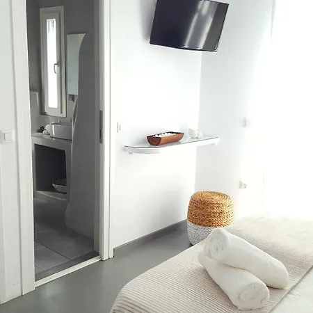 Jonaz Rooms & Suites Gasthuis 3*